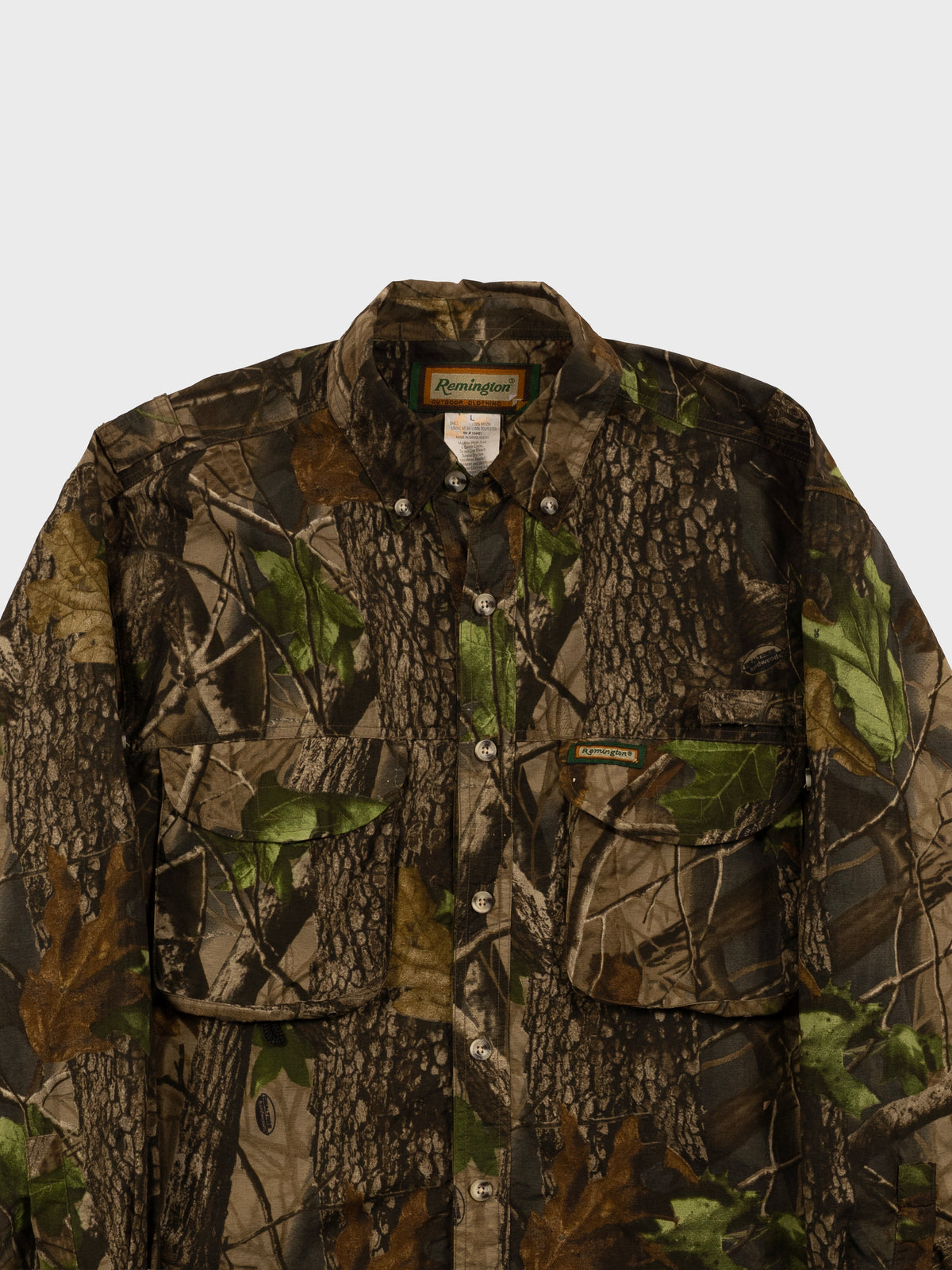 VINTAGE 2000'S REMINGTON REALTREE HARDWOODS BUTTON DOWN SHIRT