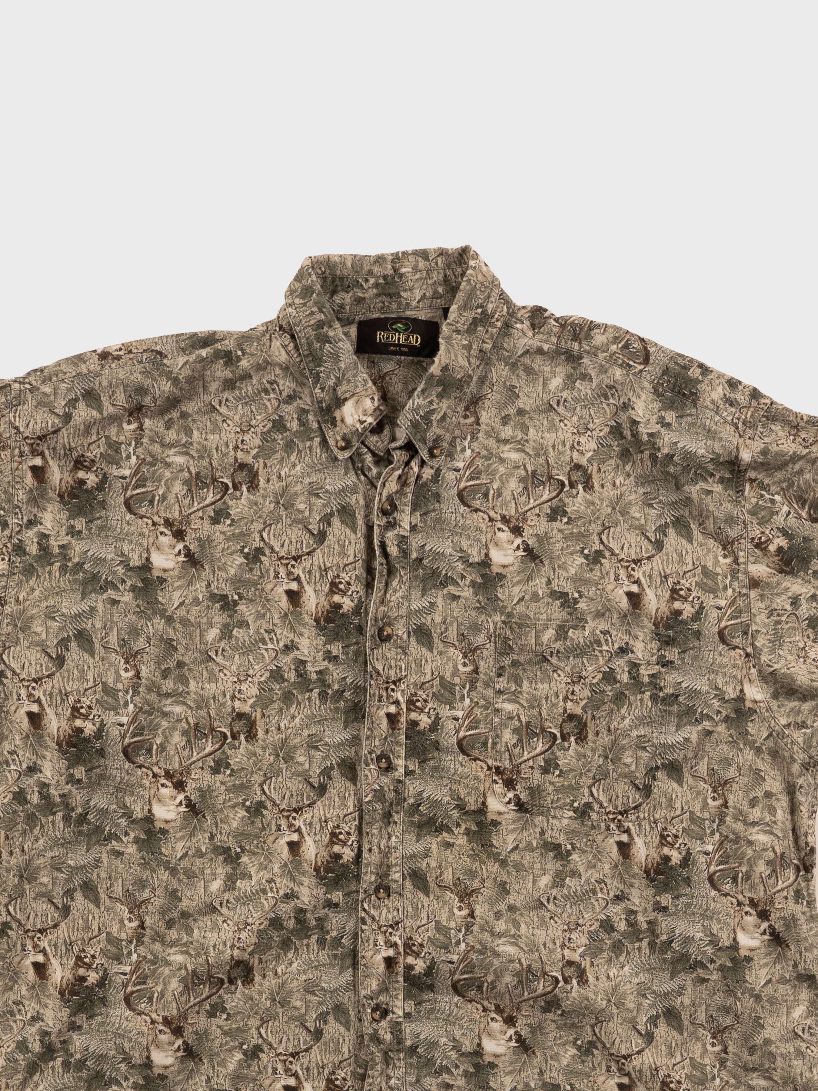 REDHEAD DEER CAMO SHORT SLEEVE BUTTON DOWN SHIRT