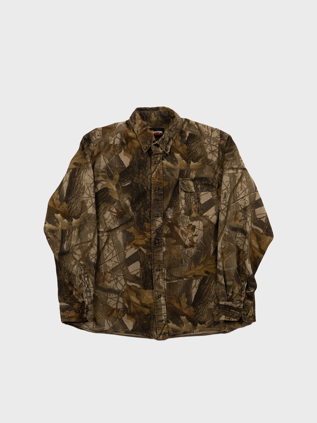 OUTFITTERS RIDGE REALTREE HARDWOODS BUTTON DOWN SHIRT
