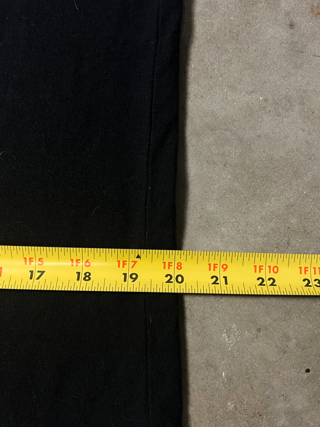 2000'S MOUNTAINAIRE REALTREE BEER SEASON TEE | M